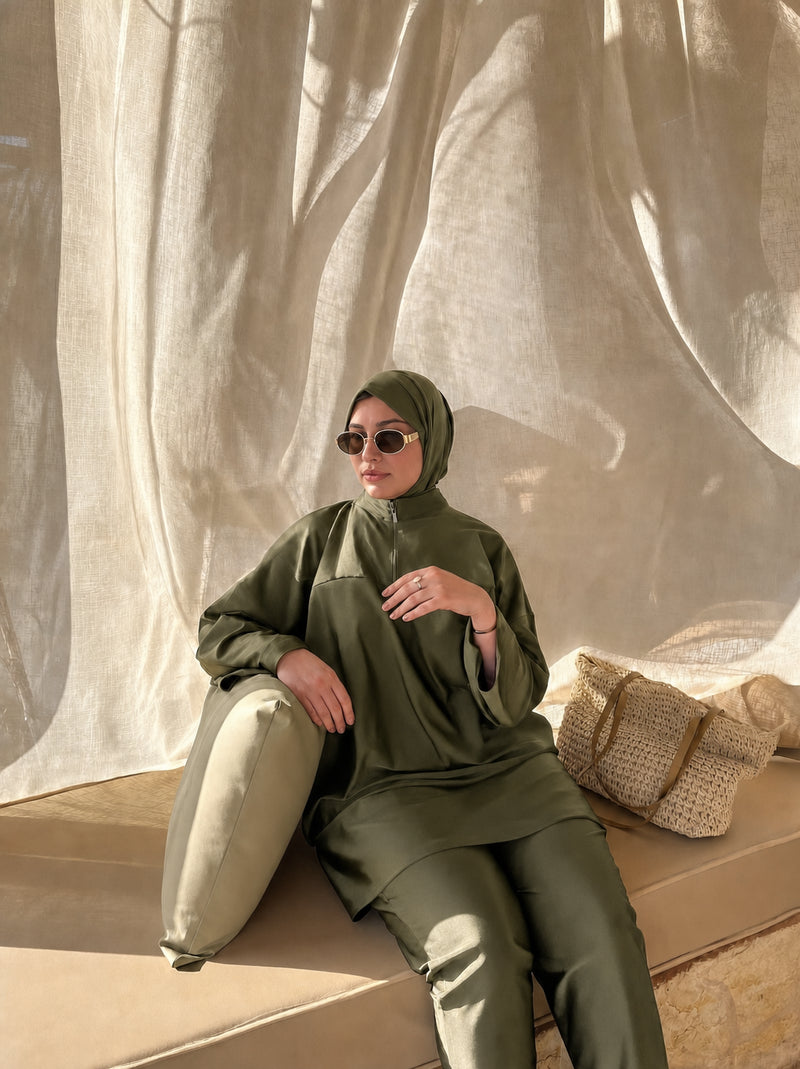 Ensemble en satin Doha Mode, tunique et pantalon assortis, coloris Kaki